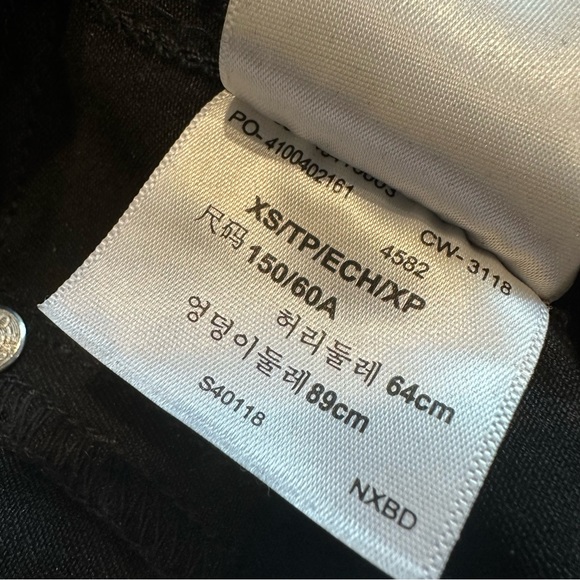 Levi Maternity Jeans - Picture 4 of 4